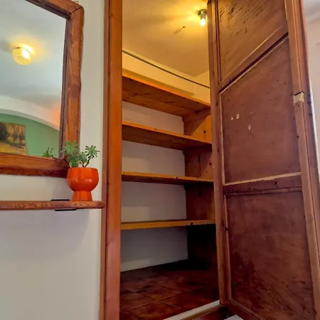 In Montagna Апартаменты Caprauna