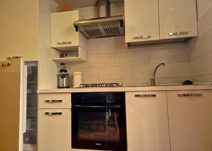 Lejlighed In Montagna